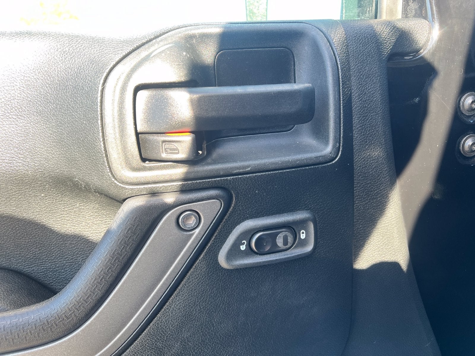2017 Jeep Wrangler Unlimited Sport S - Photo 19