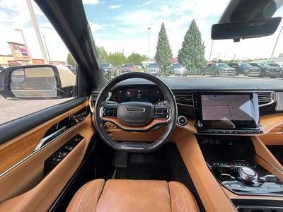 2022 Jeep Grand Wagoneer Series III