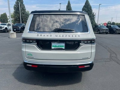 2022 Jeep Grand Wagoneer Series III