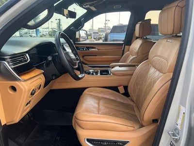 2022 Jeep Grand Wagoneer Series III