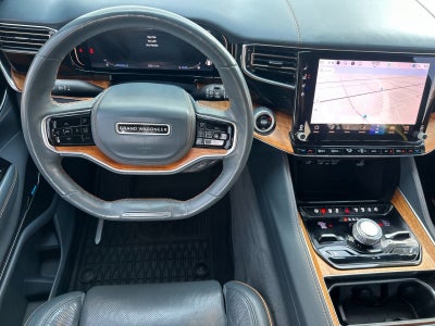 2022 Jeep Grand Wagoneer Series III