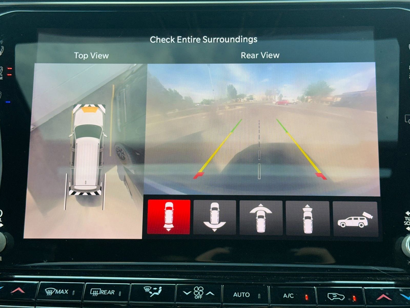 2022 Jeep Grand Wagoneer Series III - Photo 25