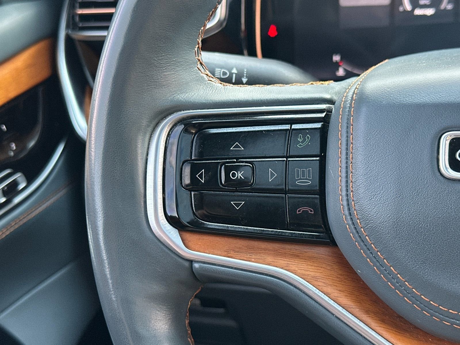 2022 Jeep Grand Wagoneer Series III - Photo 30