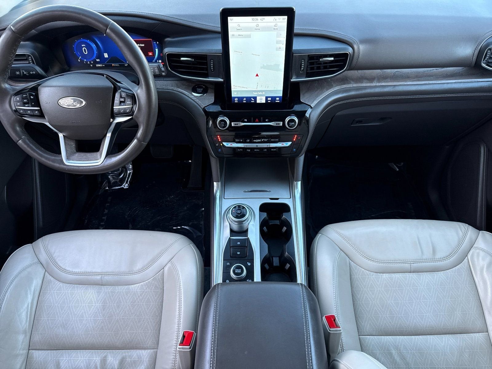 2022 Ford Explorer Platinum