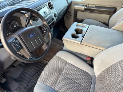 2013 Ford Super Duty F-350 SRW Platinum