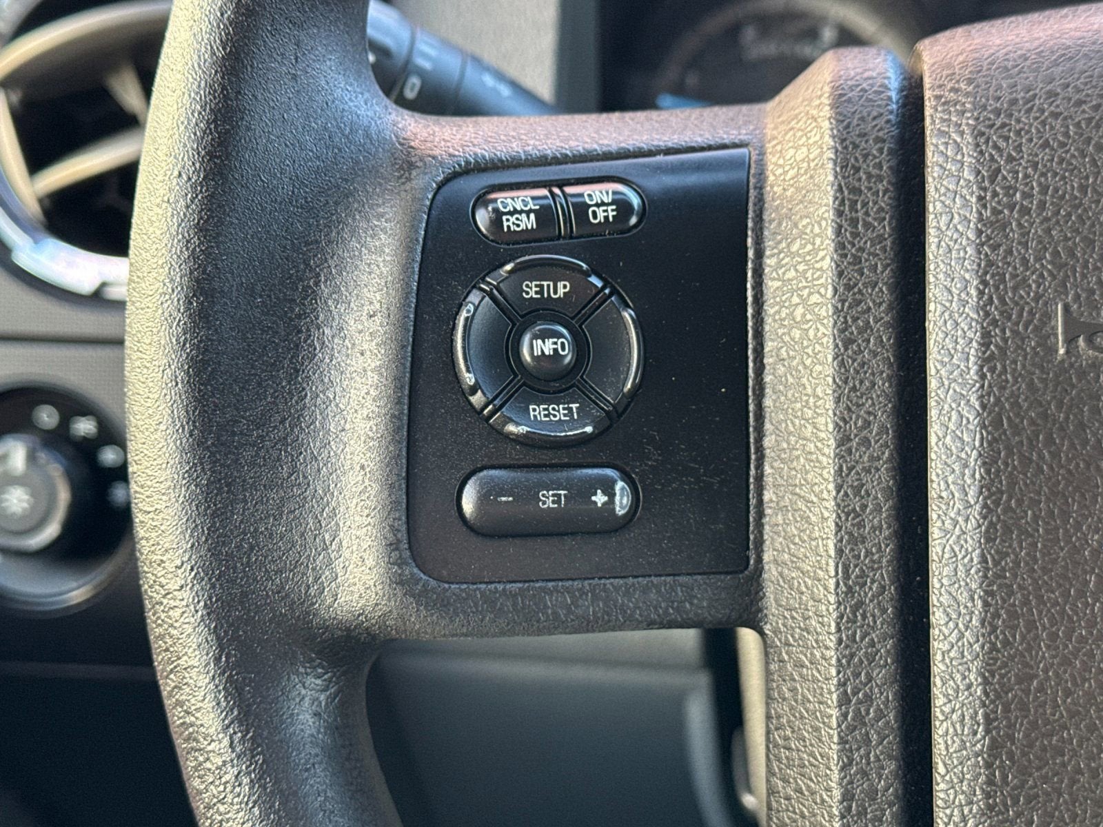 2013 Ford Super Duty F-350 SRW Platinum