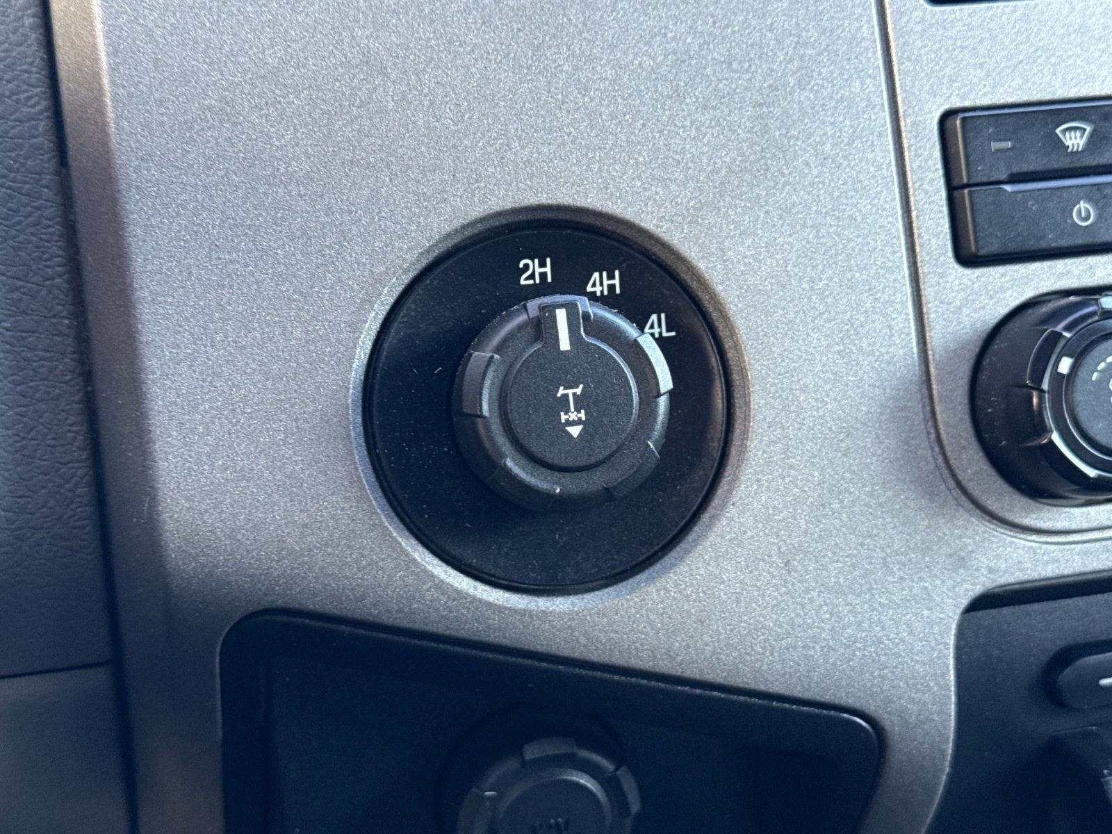 2013 Ford Super Duty F-350 SRW Platinum