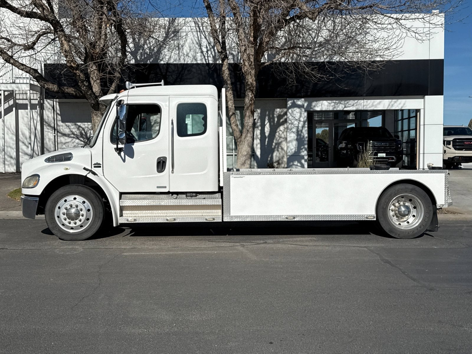 2007 Freightliner M-2 Base