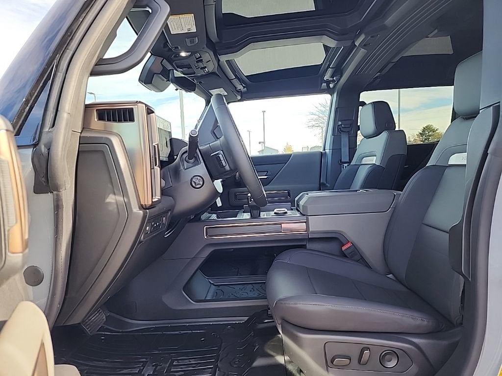 2025 GMC HUMMER EV SUV 2X