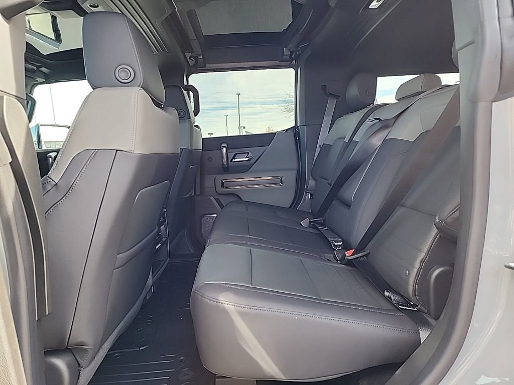 2025 GMC HUMMER EV SUV 2X