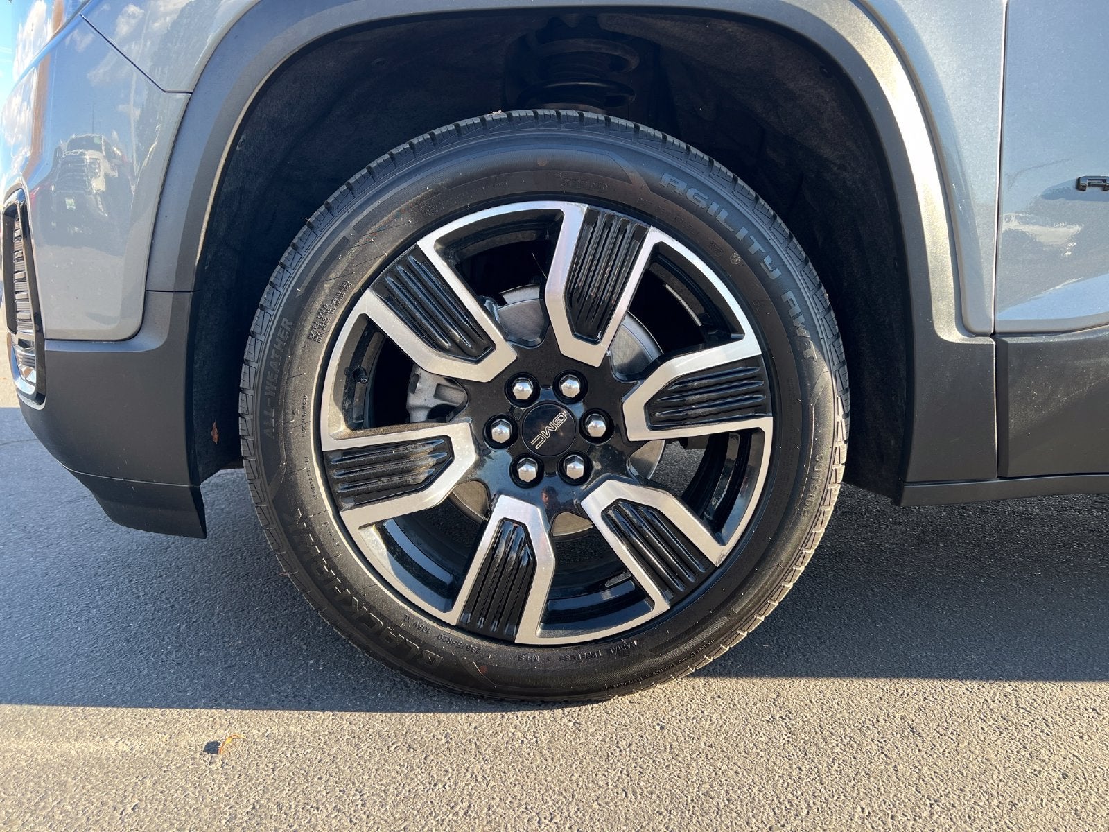 2021 GMC Acadia SLE