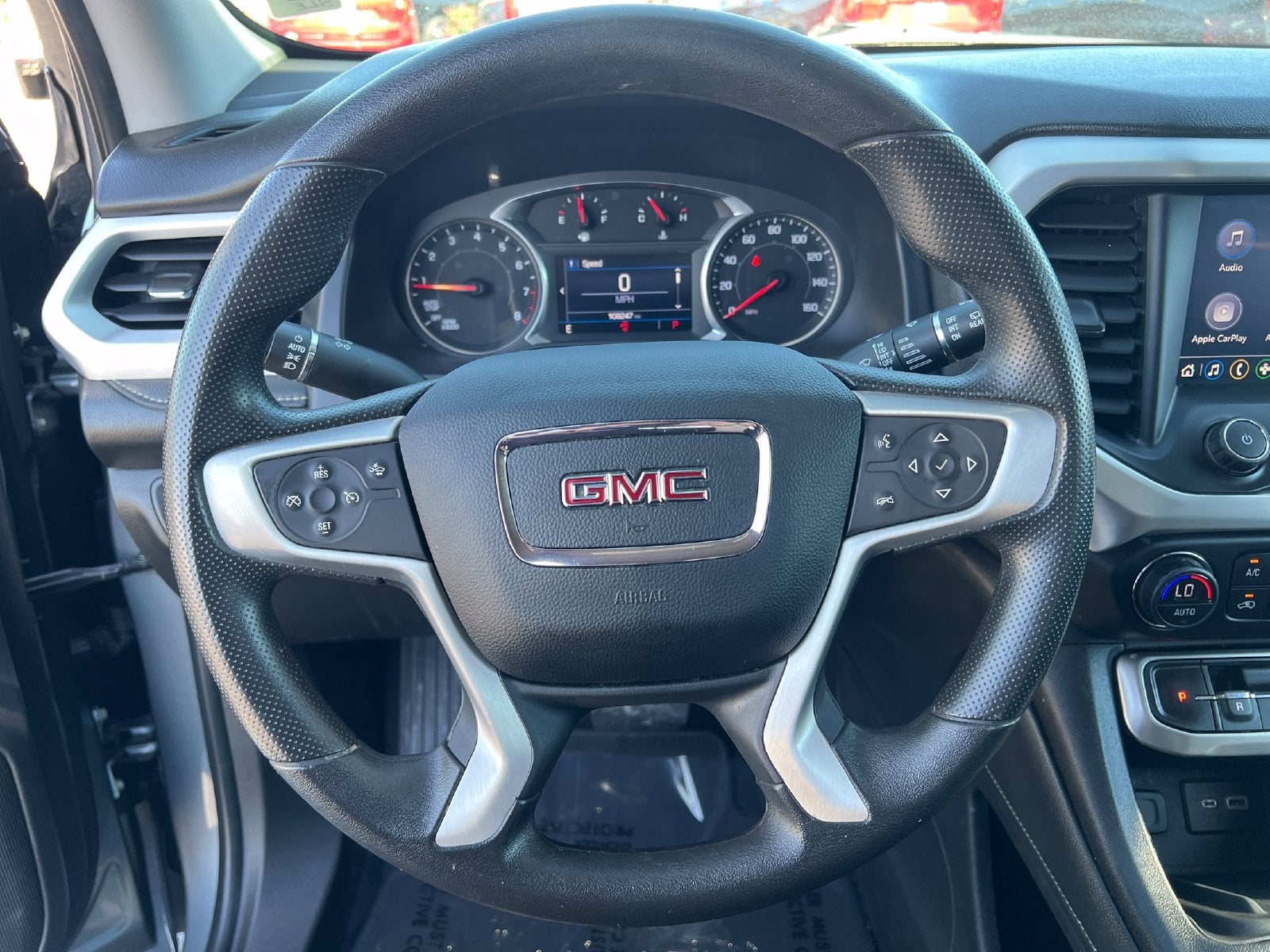 2021 GMC Acadia SLE