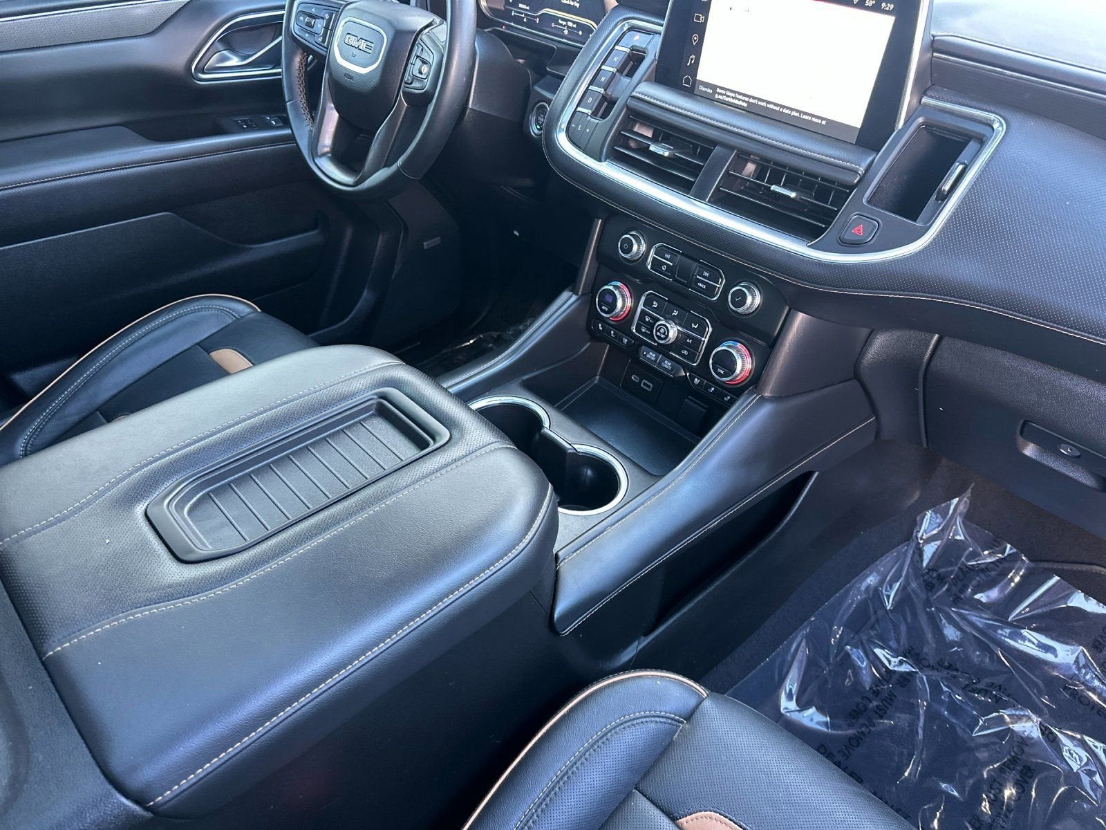 2023 GMC Yukon AT4