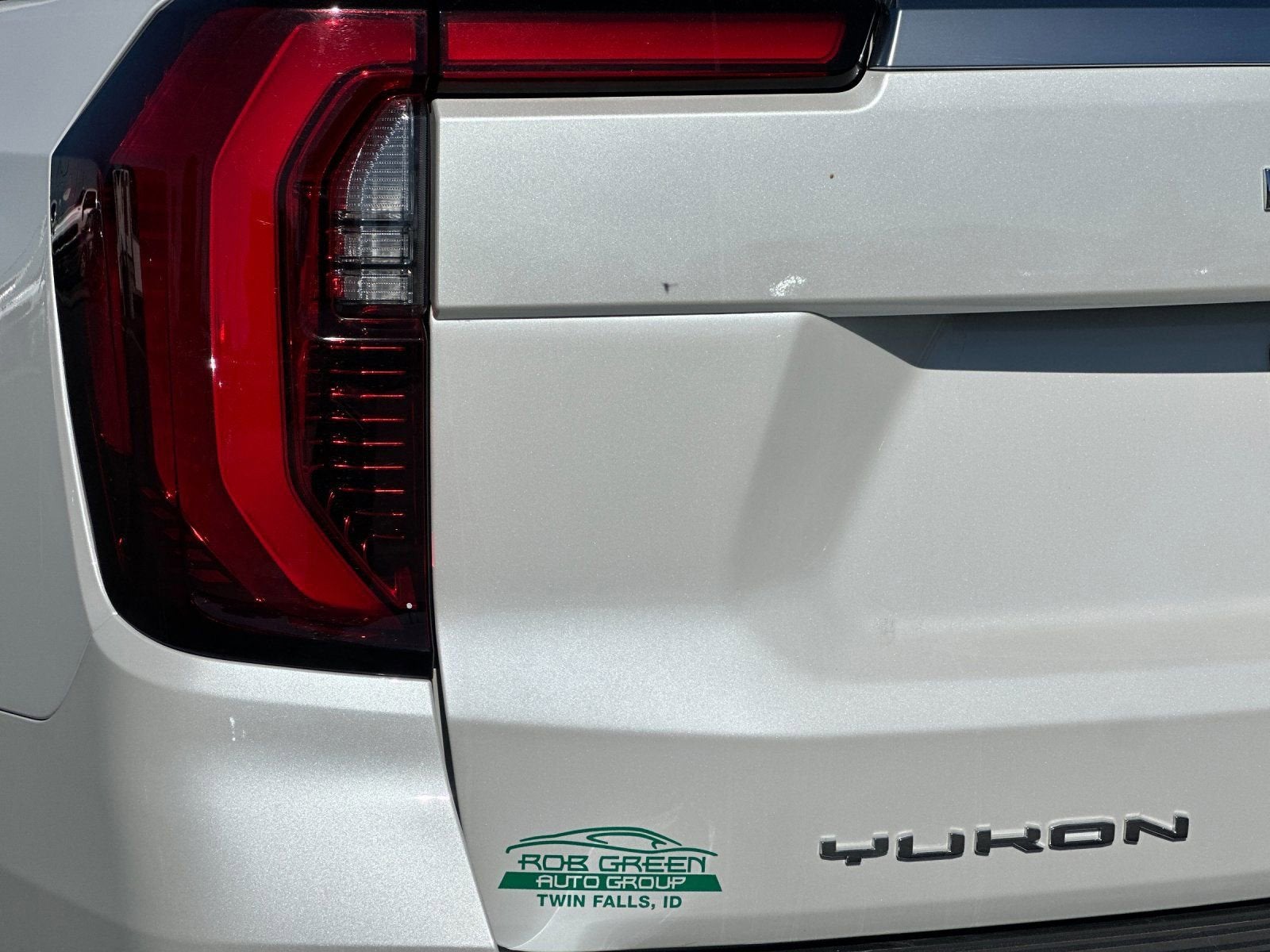 2025 GMC Yukon Denali