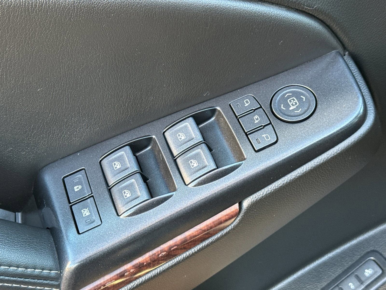 2018 GMC Yukon XL SLT