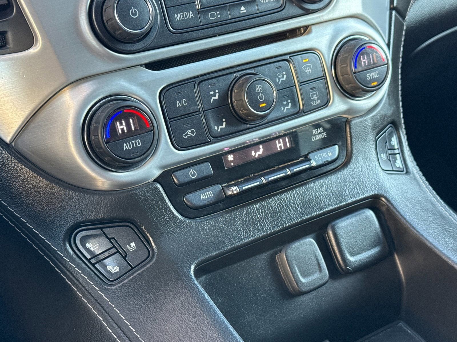 2018 GMC Yukon XL SLT