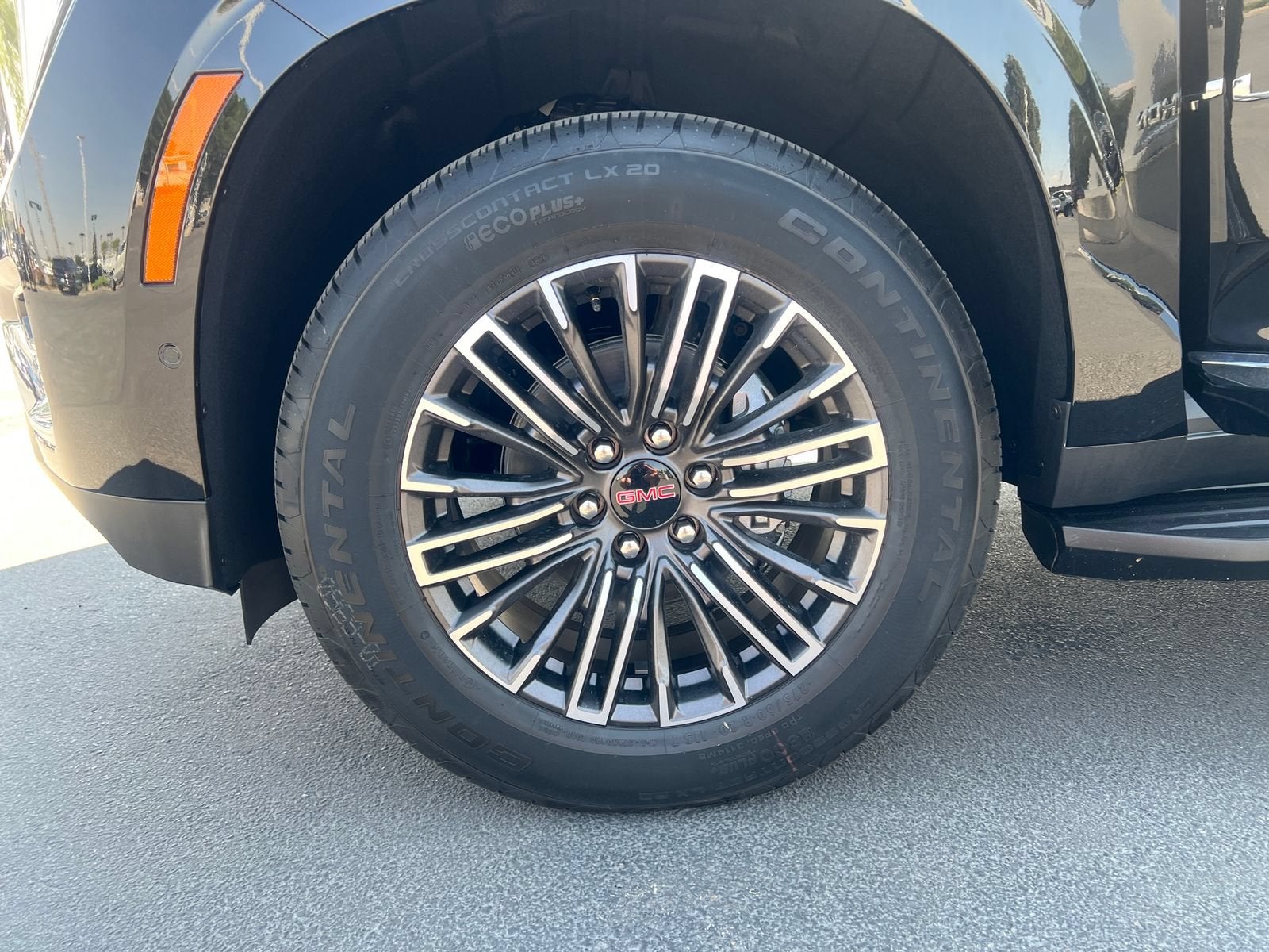 2026 GMC Yukon XL Elevation - Photo 28