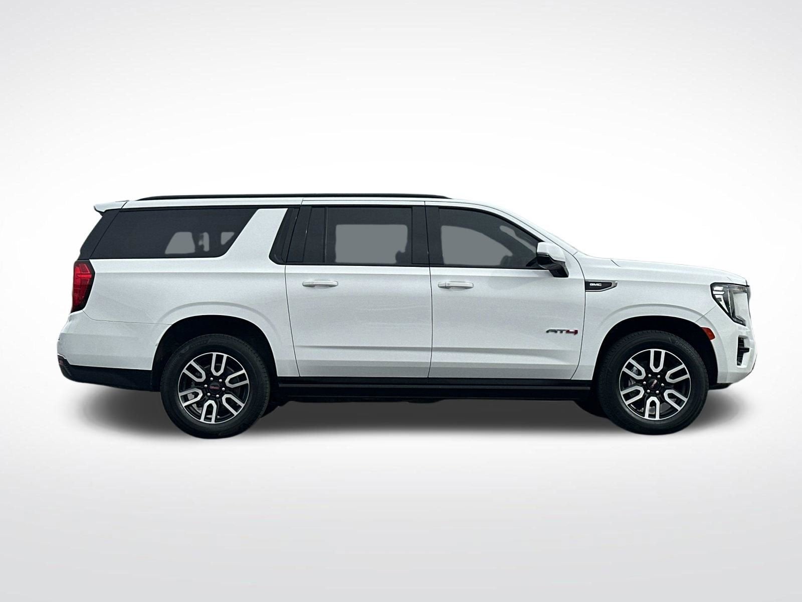 2023 GMC Yukon XL AT4