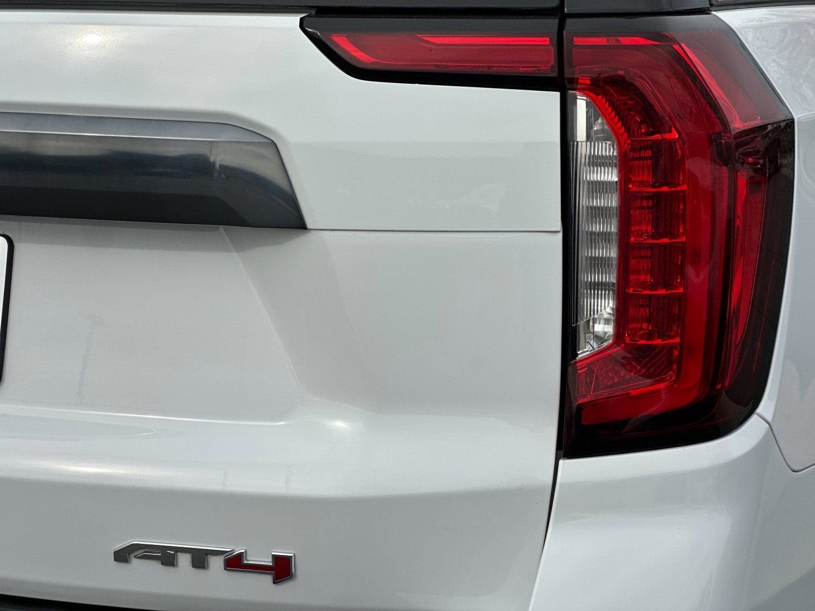 2023 GMC Yukon XL AT4