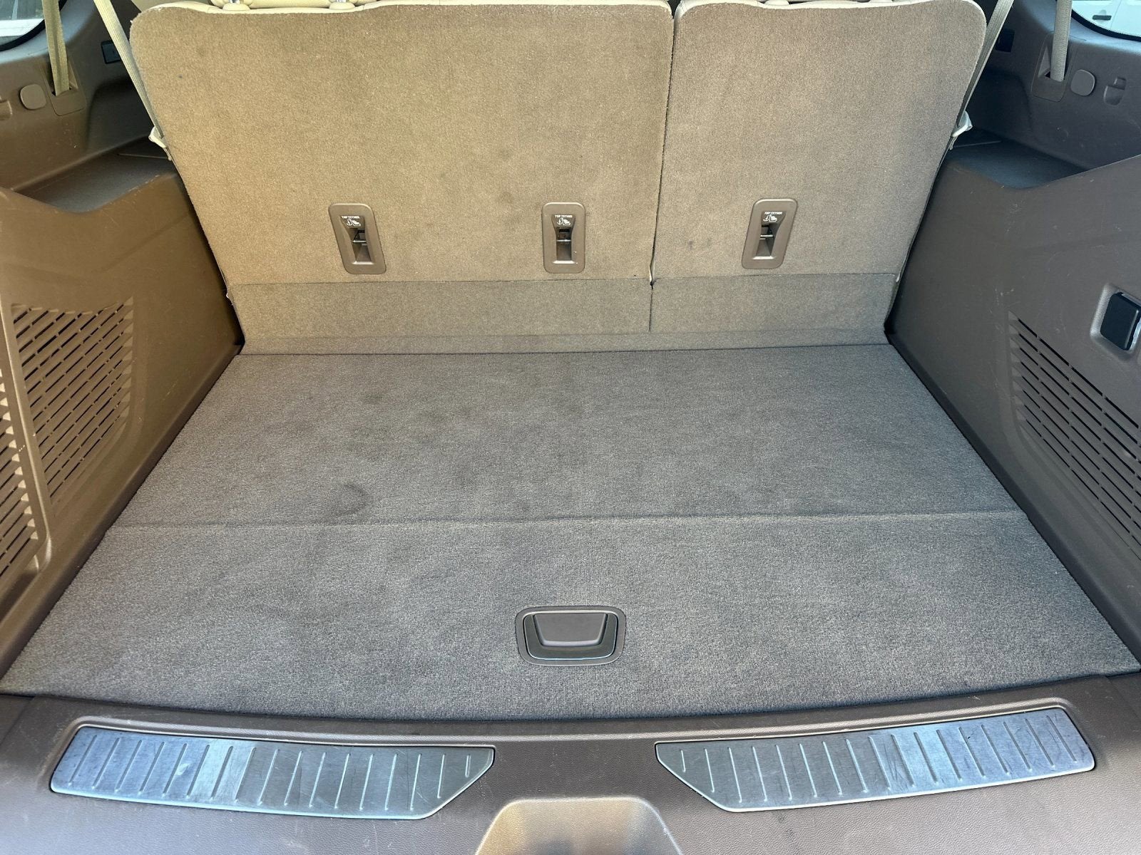 2021 GMC Yukon XL Denali - Photo 19