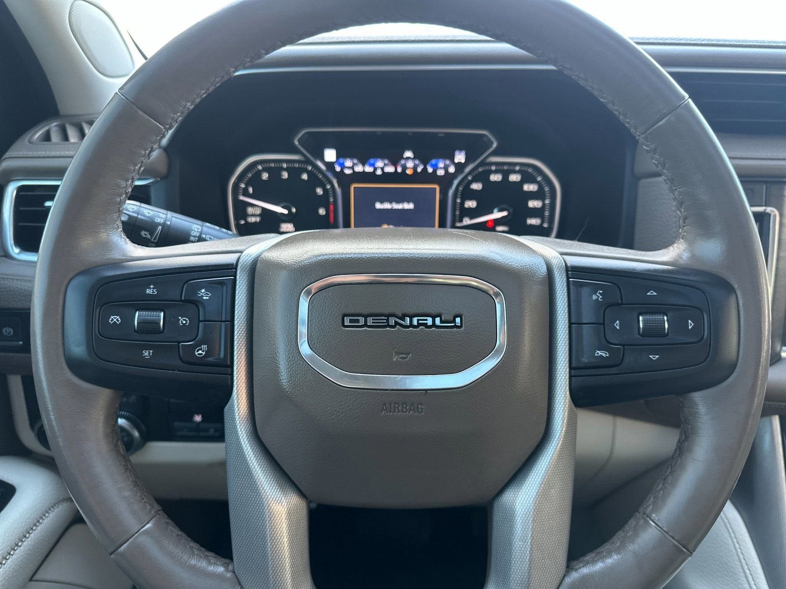 2021 GMC Yukon XL Denali - Photo 30