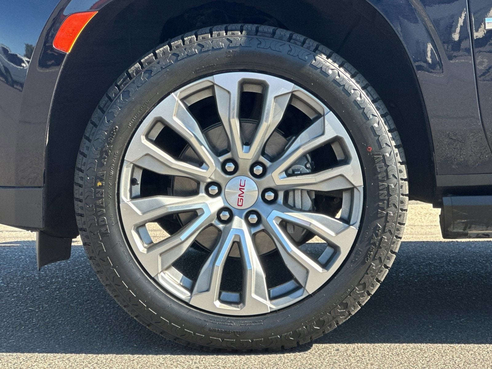 2021 GMC Yukon XL Denali - Photo 36