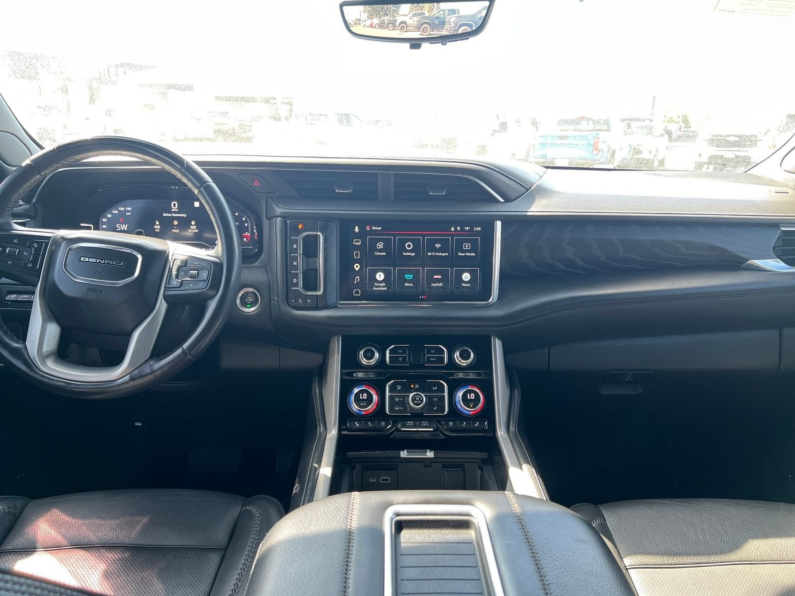 2023 GMC Yukon XL Denali - Photo 19