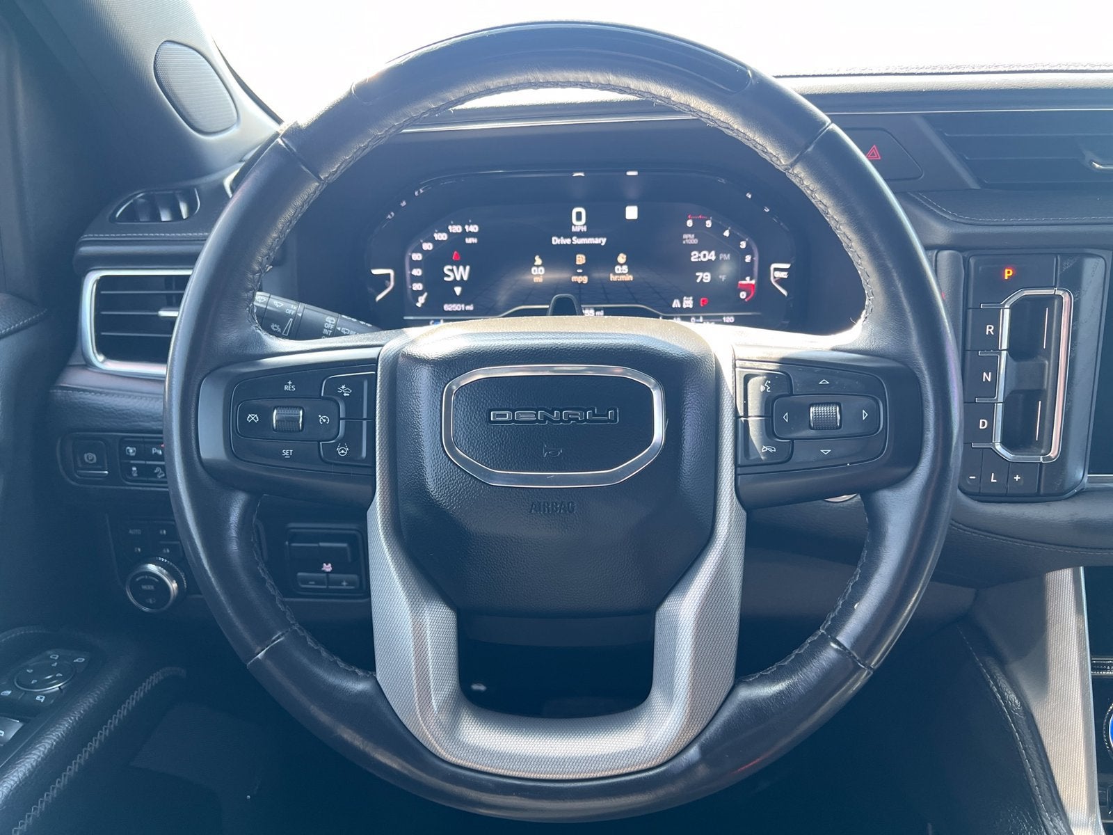 2023 GMC Yukon XL Denali - Photo 22