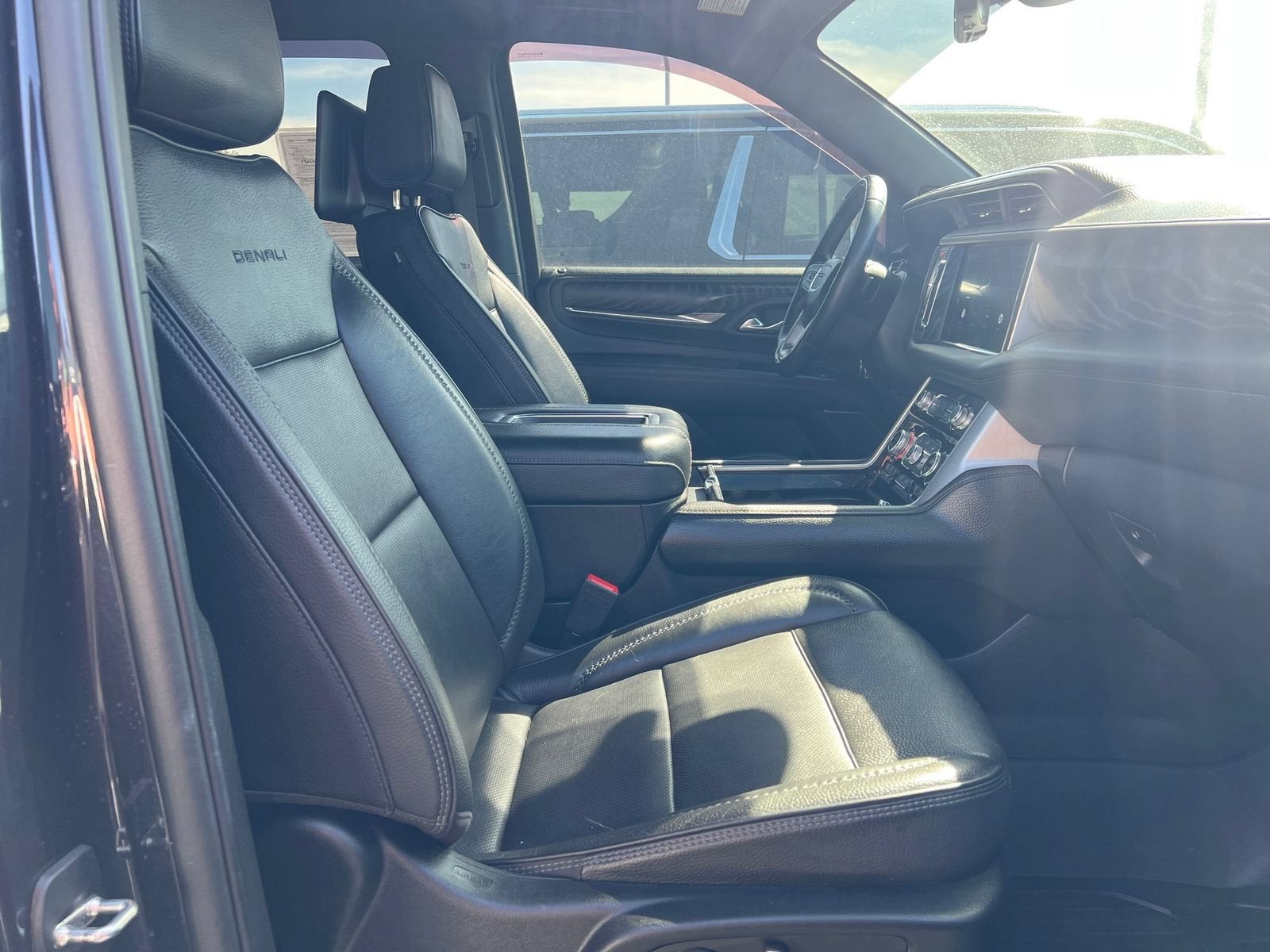 2023 GMC Yukon XL Denali - Photo 26