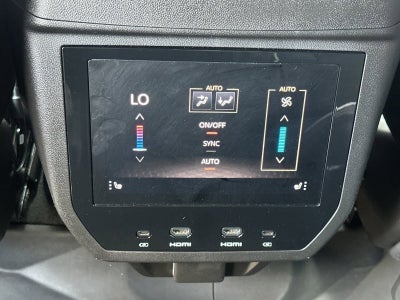2025 GMC Yukon AT4 Ultimate