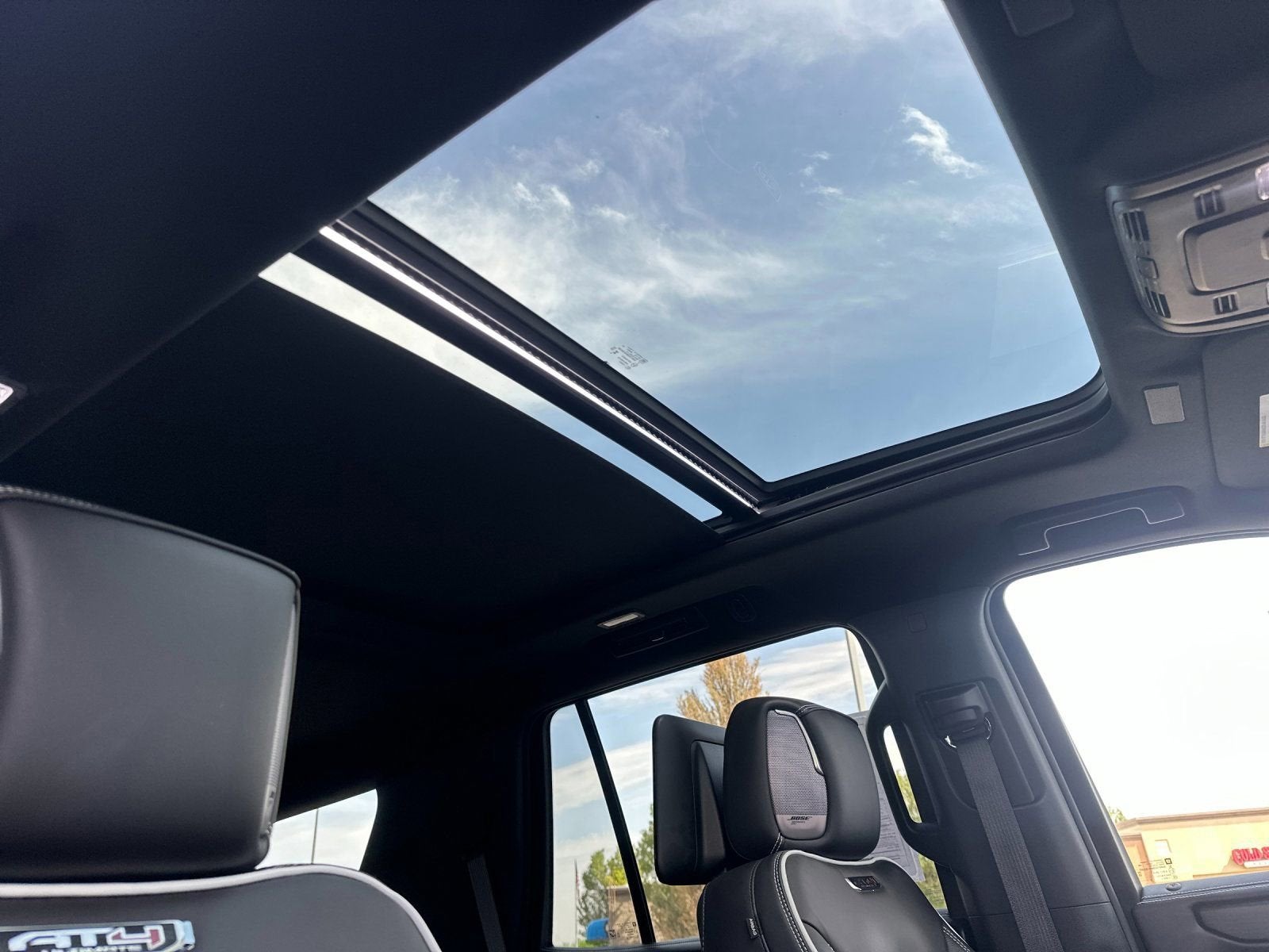 2025 GMC Yukon AT4 Ultimate