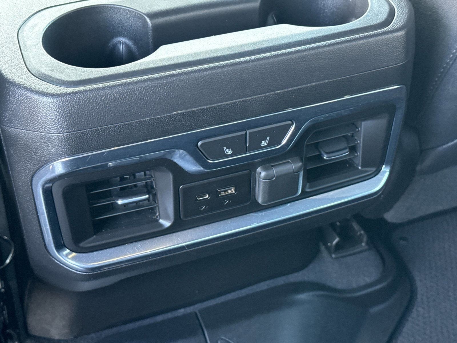 2023 GMC Sierra 2500HD AT4 - Photo 14