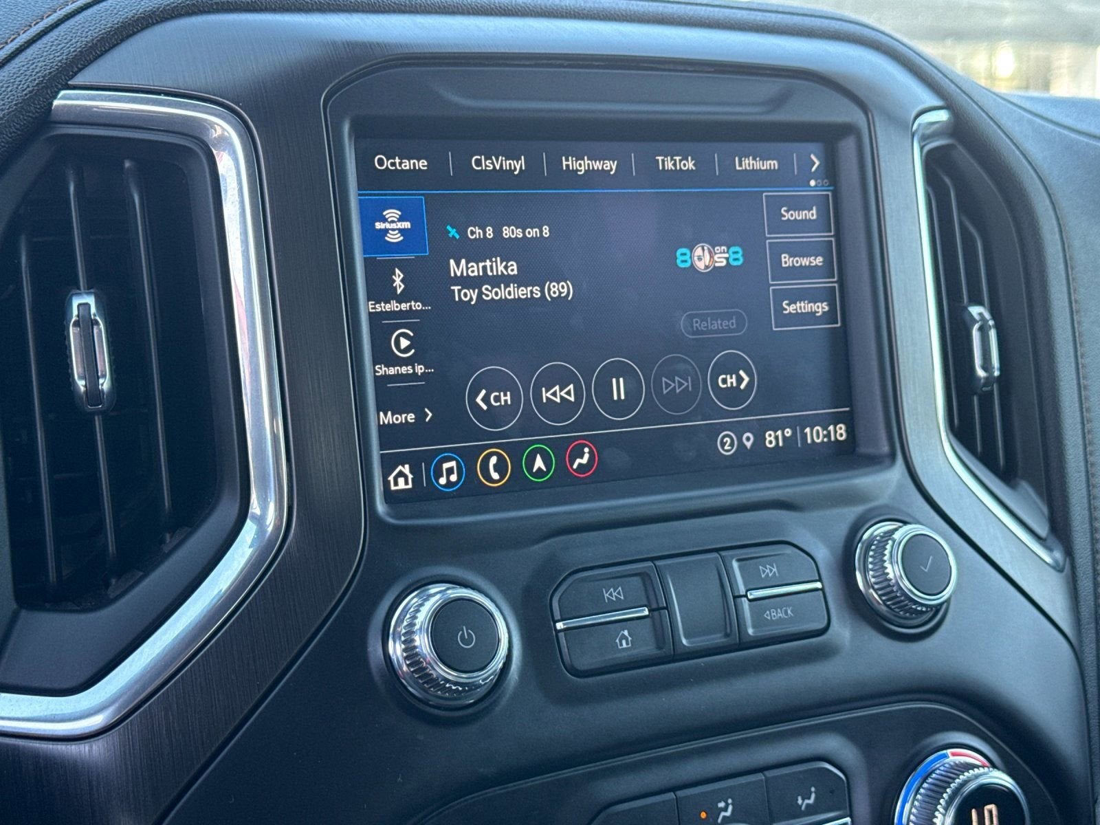 2023 GMC Sierra 2500HD AT4 - Photo 21