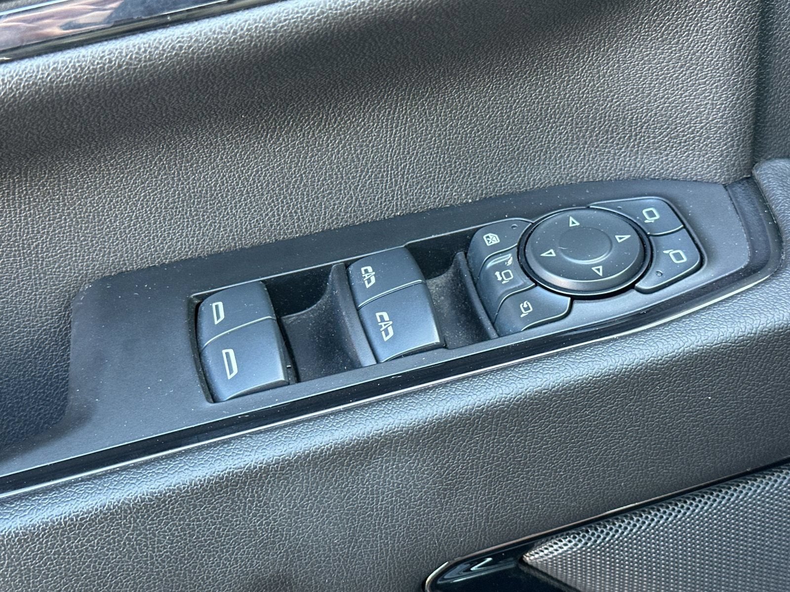 2024 GMC Sierra 3500HD AT4 - Photo 12