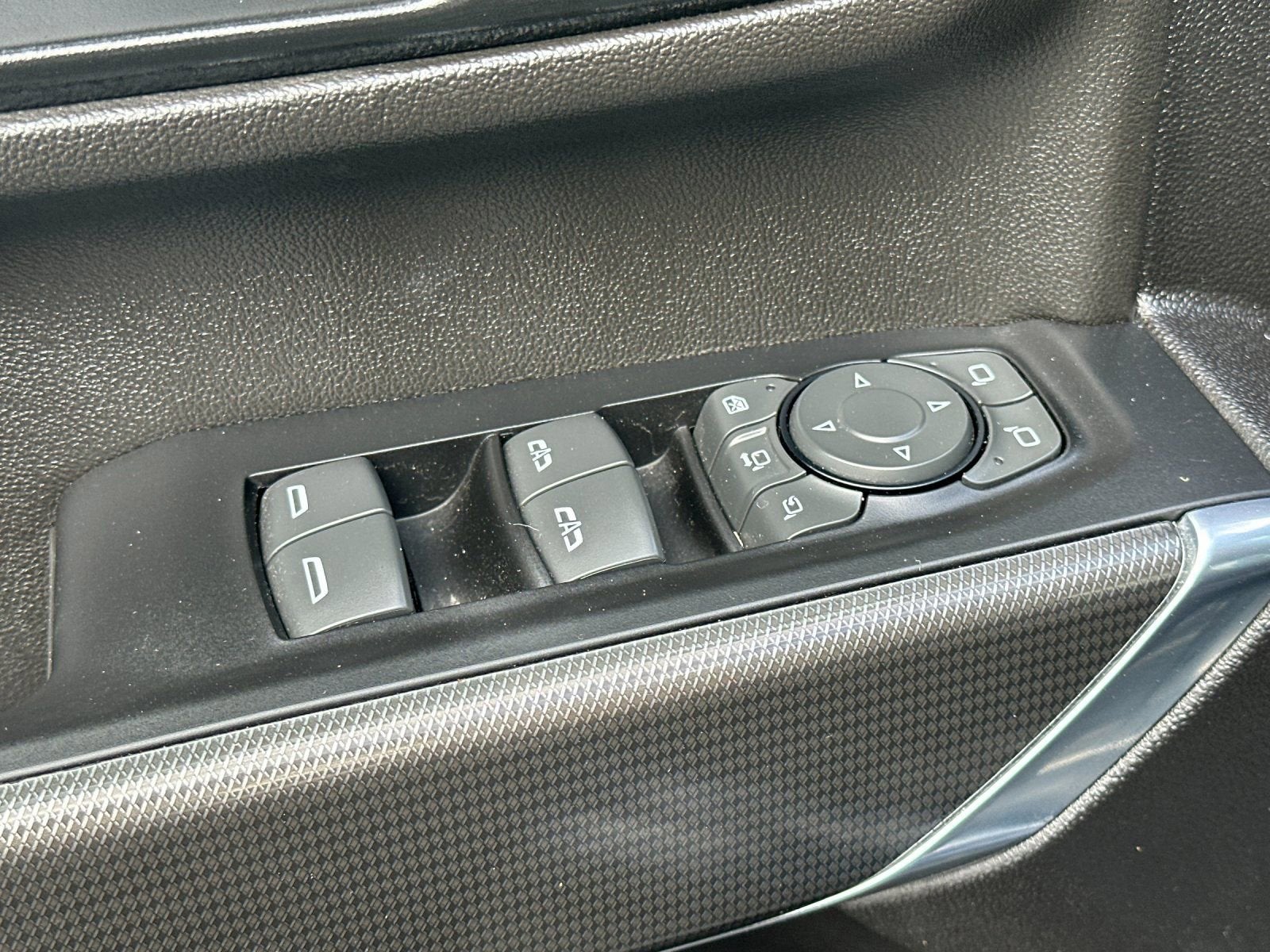 2023 GMC Sierra 3500HD AT4 - Photo 12