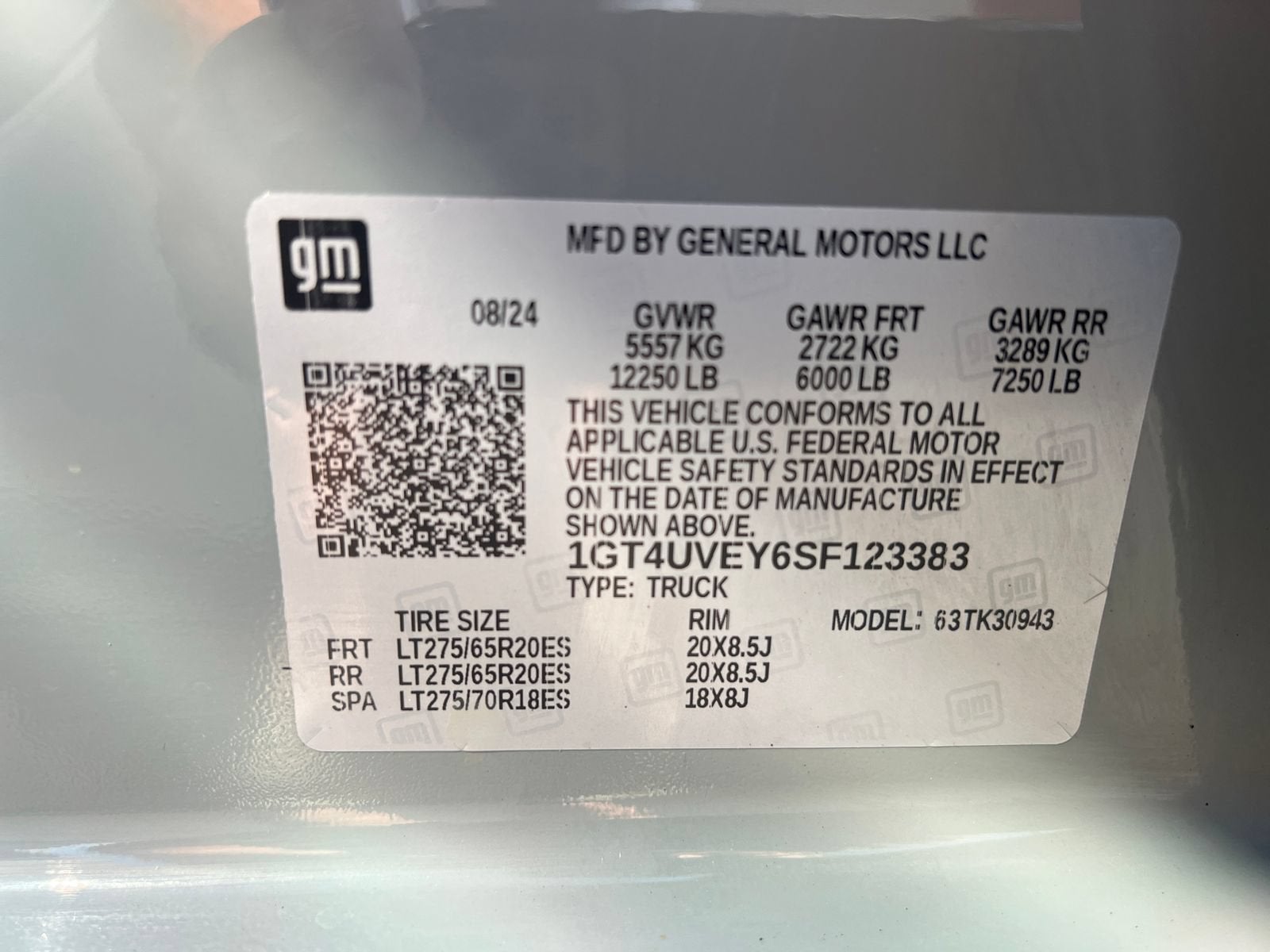 2025 GMC Sierra 3500 HD AT4