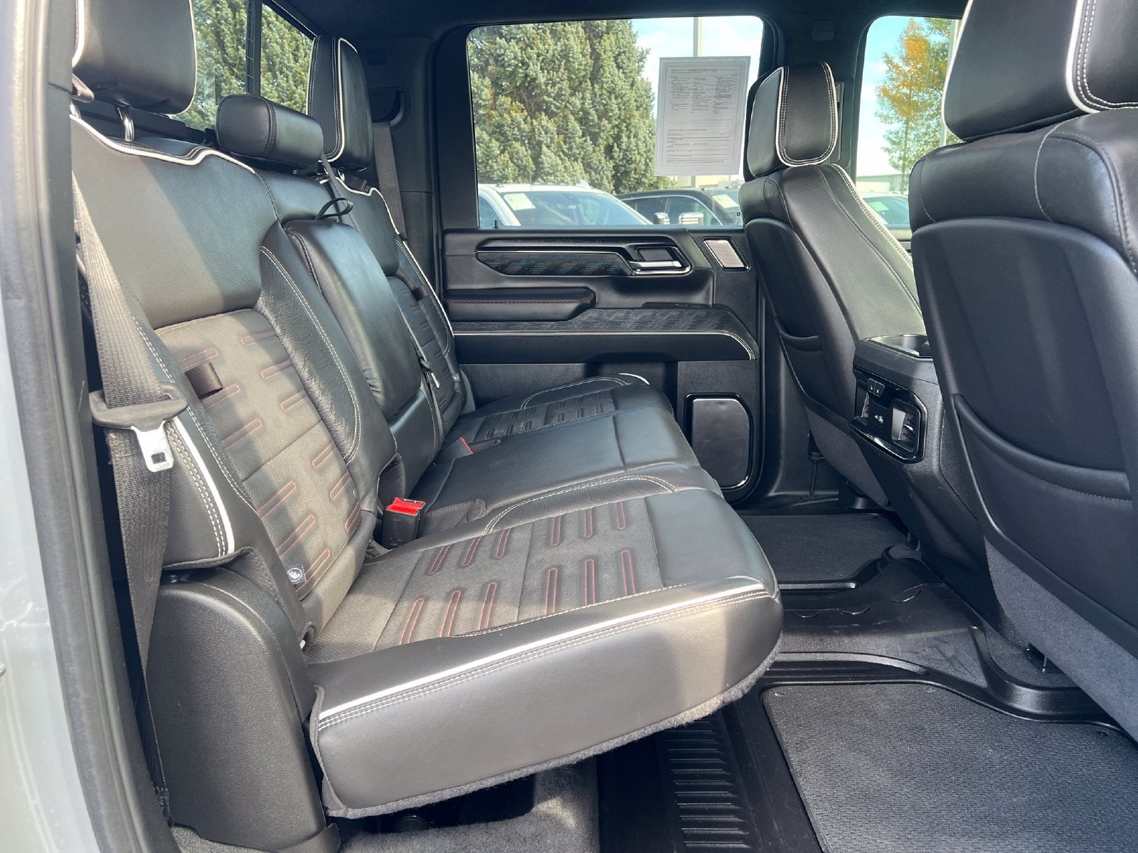 2025 GMC Sierra 2500HD AT4X - Photo 22