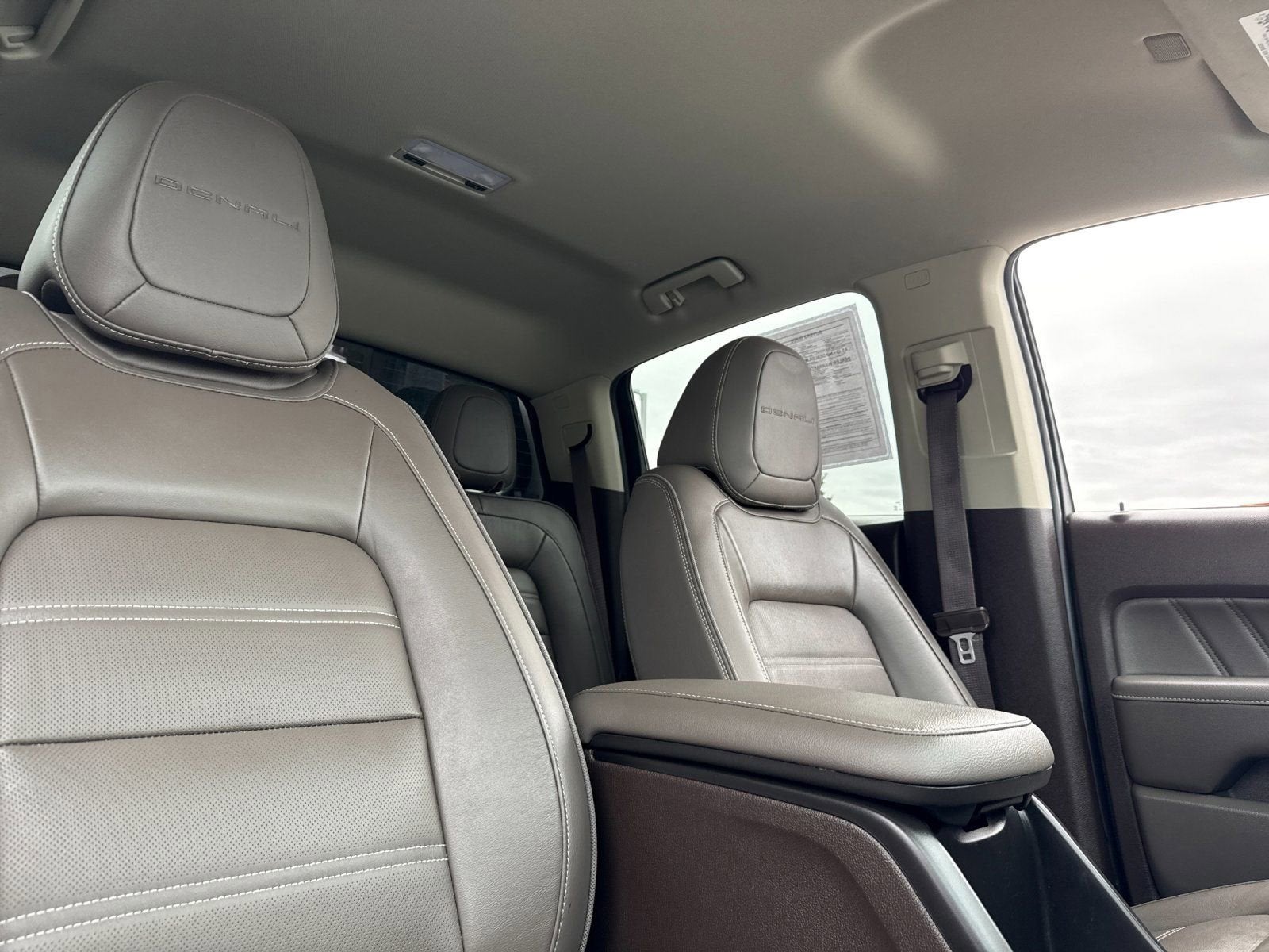 2022 GMC Canyon Denali