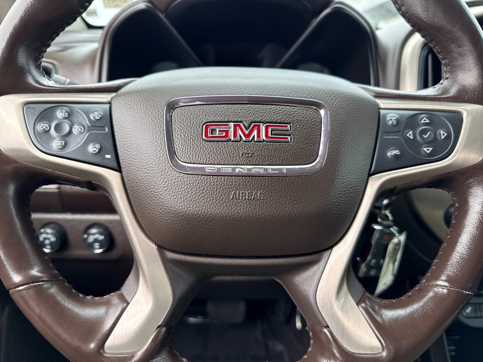 2022 GMC Canyon Denali