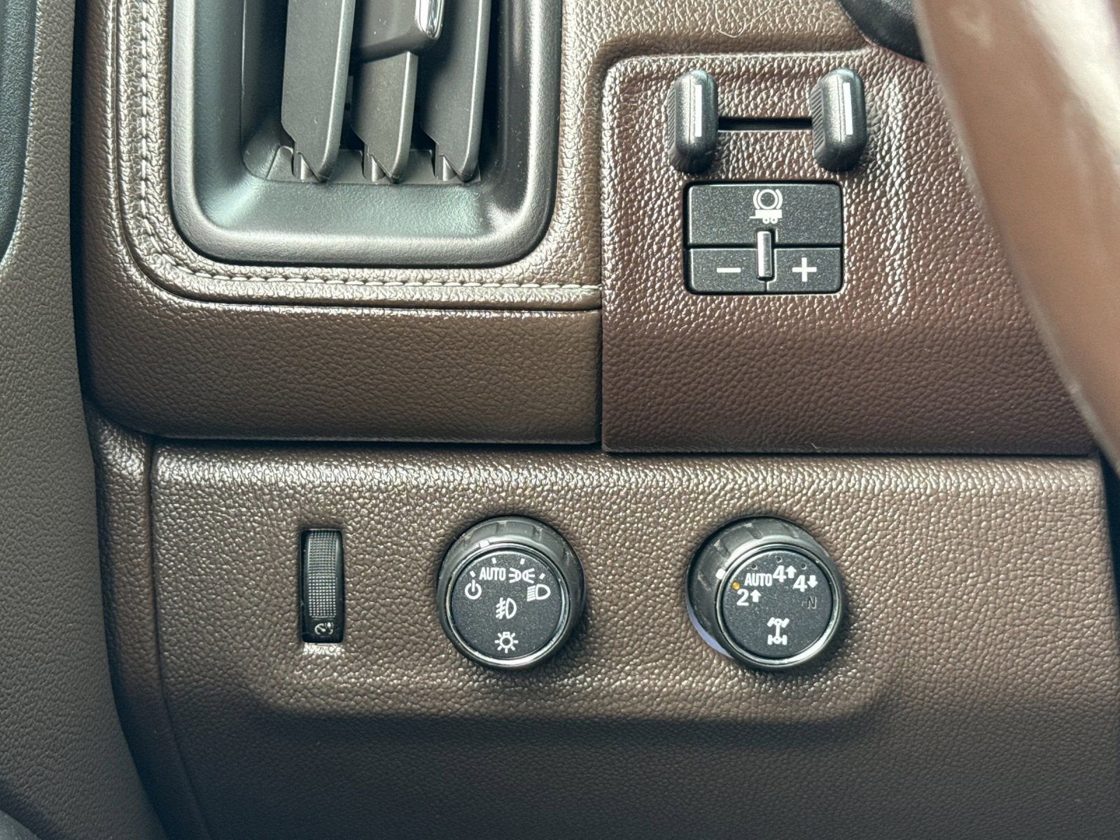 2022 GMC Canyon Denali