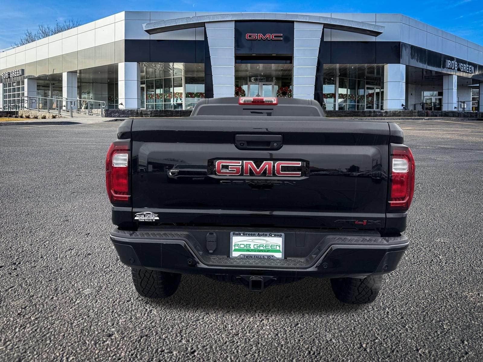 2025 GMC Canyon AT4