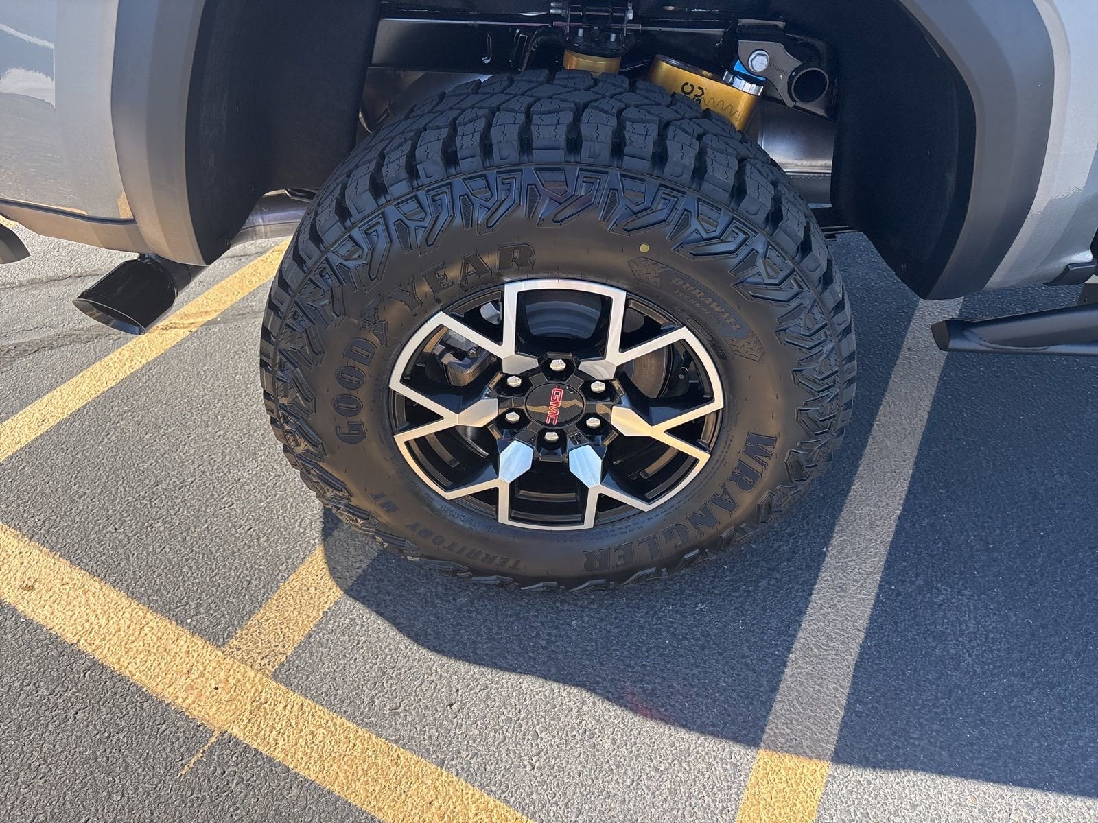 2026 GMC Canyon AT4X