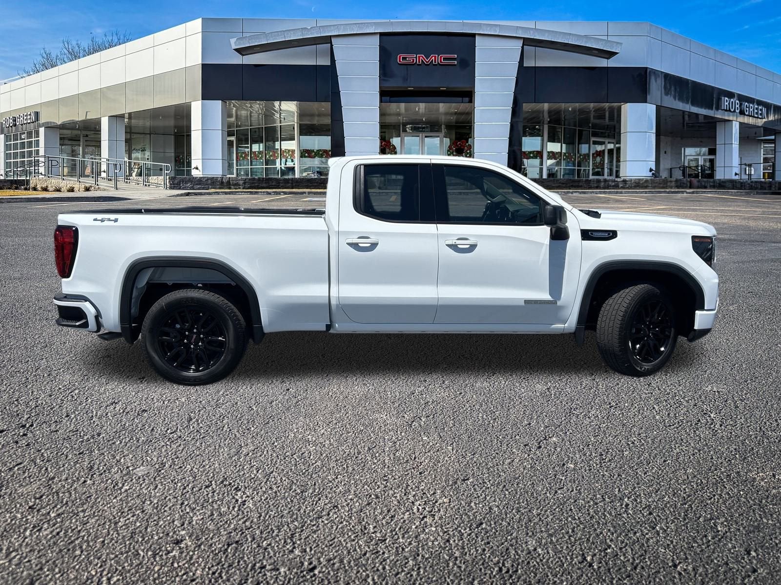 2025 GMC Sierra 1500 Elevation