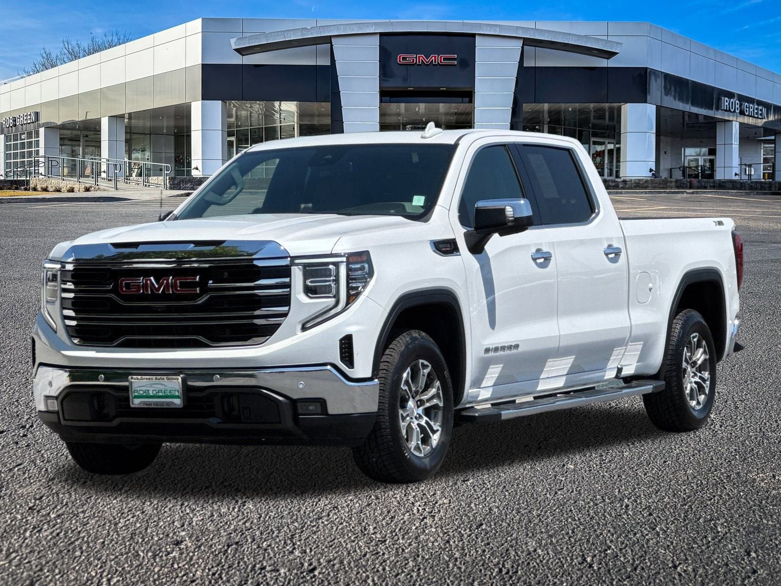 2024 GMC Sierra 1500 SLT