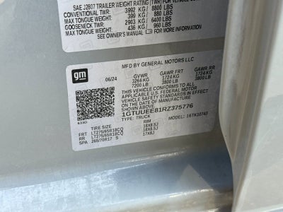 2024 GMC Sierra 1500 AT4