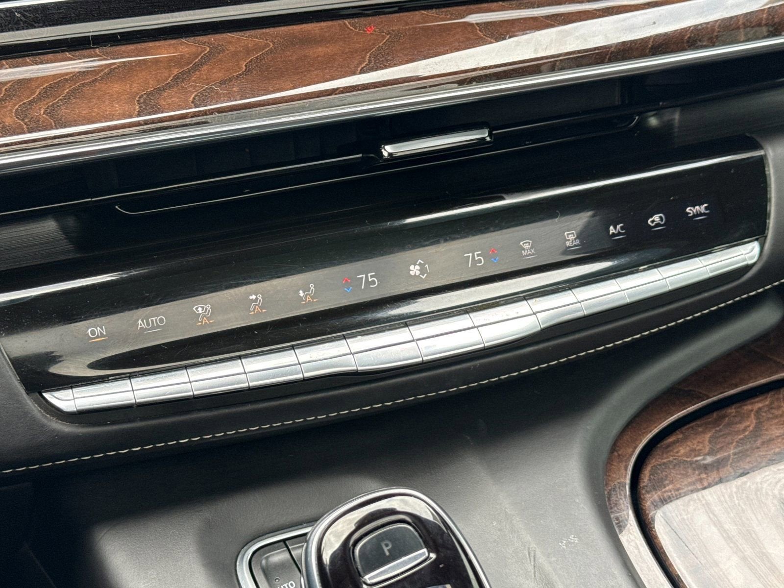 2022 Cadillac Escalade ESV Sport Platinum