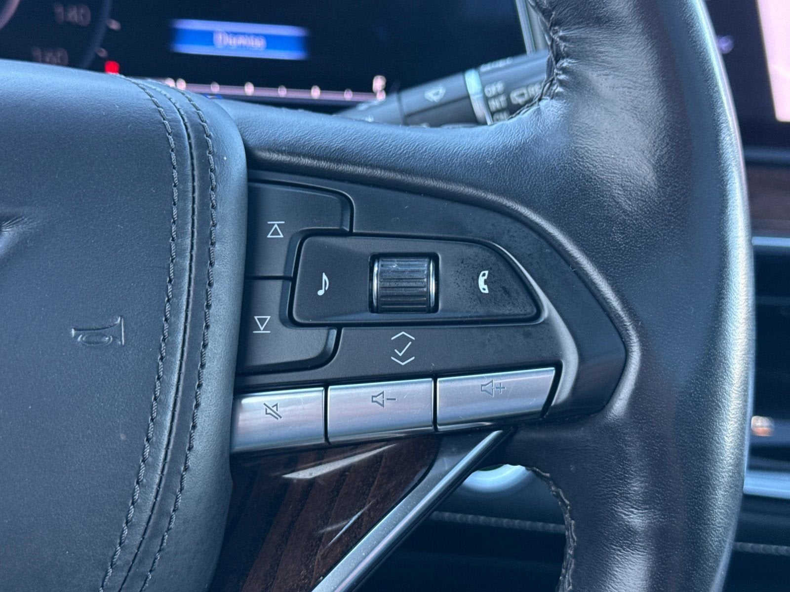 2022 Cadillac Escalade ESV Sport Platinum