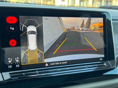 2024 Volkswagen Atlas 2.0T SEL Premium R-Line