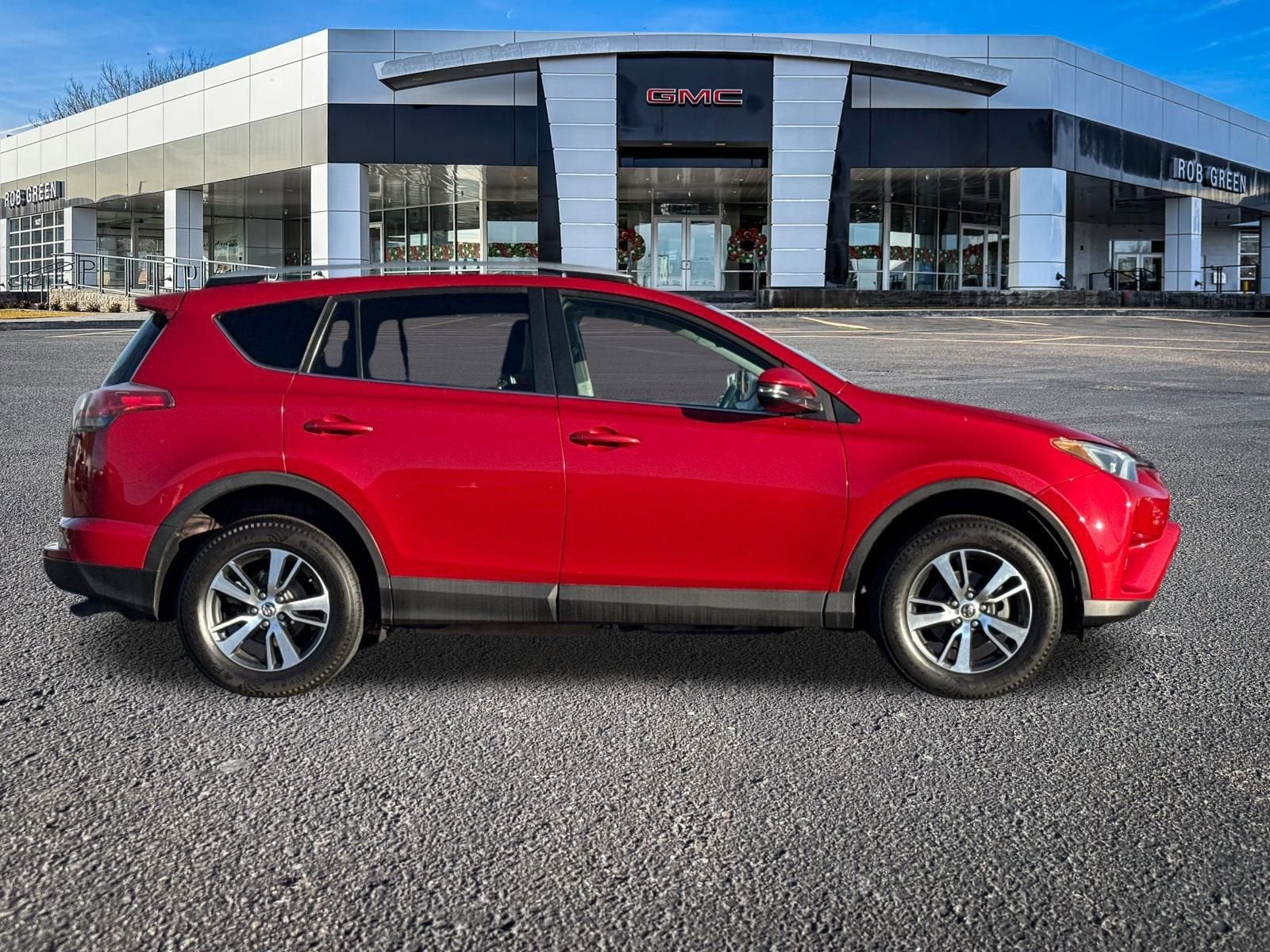 2016 Toyota RAV4 XLE