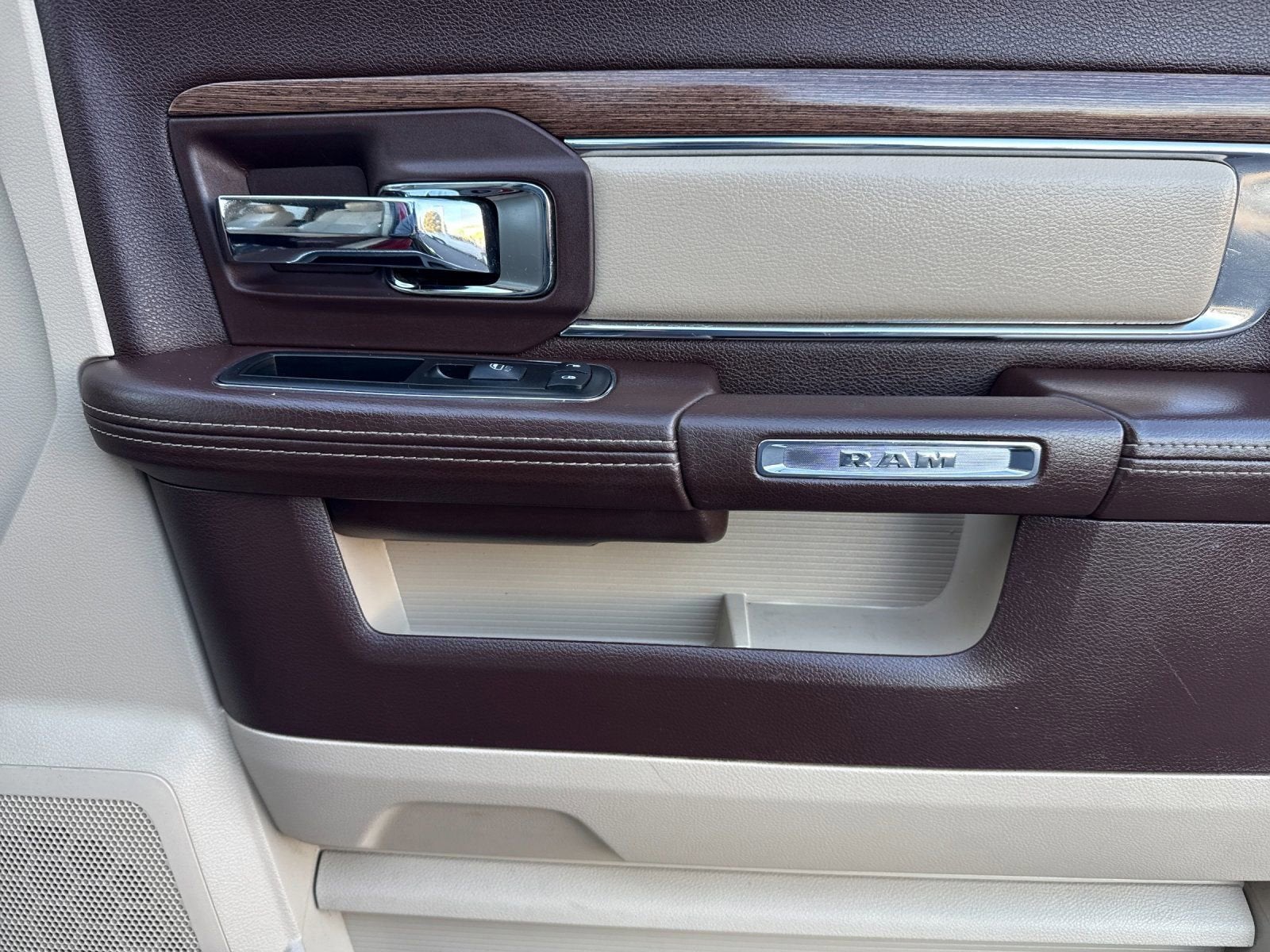 2014 RAM 3500 Laramie